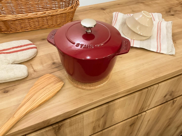 STAUB》 ラ・ココット de GOHAN M │ラ・クッチーナ・フェリーチェ │ ショップブログ │ JR博多シティ アミュプラザ博多