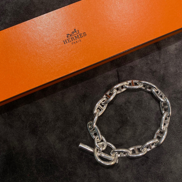 価格は安く Vintage HERMES】シェーヌダンクルブレスレットのご紹介 小物